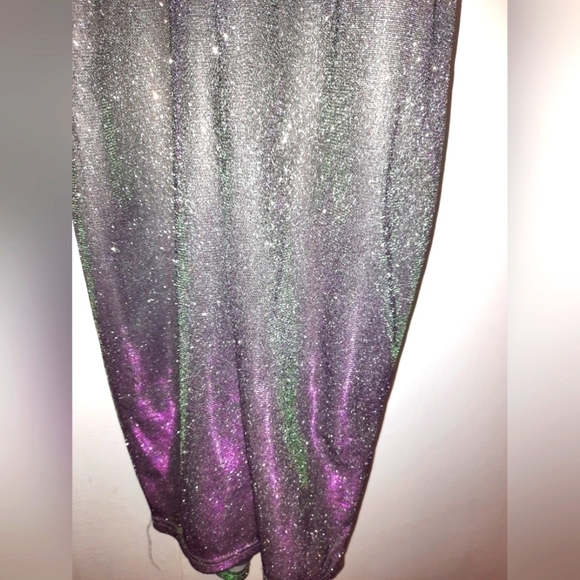 Sparkly Iridescent Cocktail dress - Picture 3 of 3